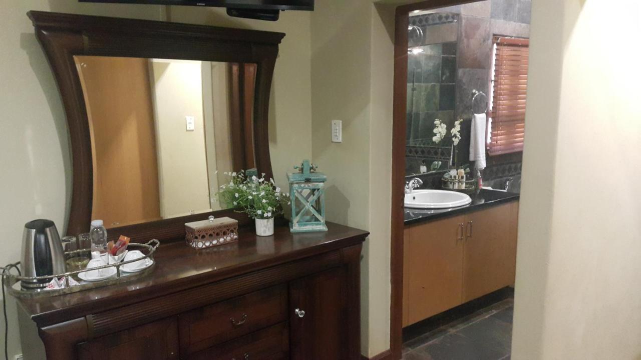 93 On Celliers Guesthouse Louis Trichardt Luaran gambar