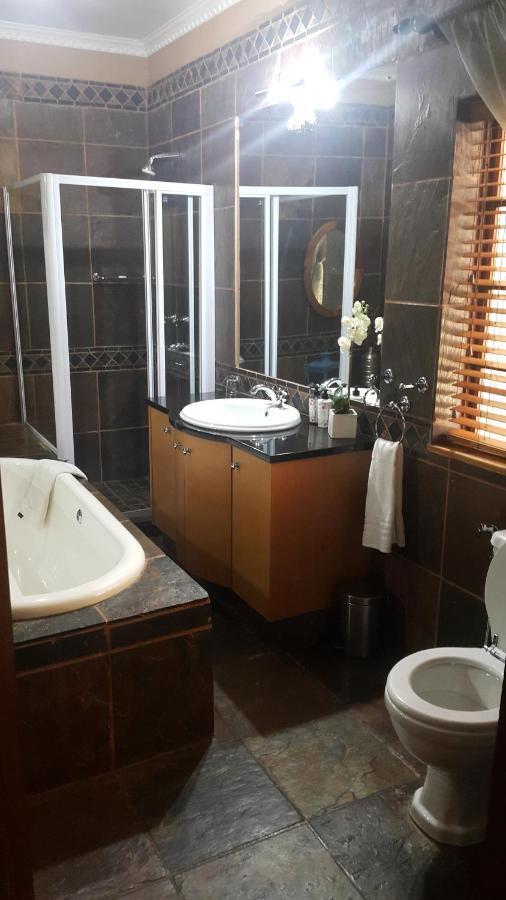 93 On Celliers Guesthouse Louis Trichardt Luaran gambar